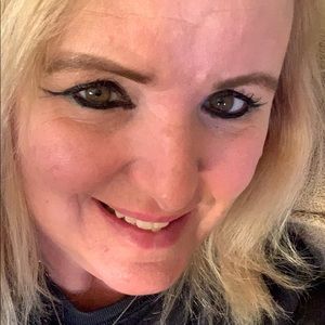 Meet your Posher, Joann